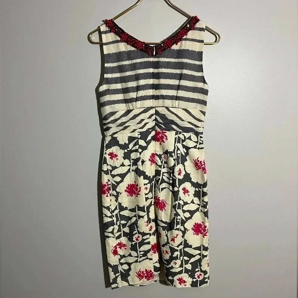 Nanette Lepore‎ Beaded V-Neck Striped Floral Sheath Dress Pink Gray Size 4 - Picture 4 of 7